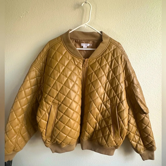 Good American Jackets & Blazers - GOOD AMERICAN Women Quilted Bomber Jacket